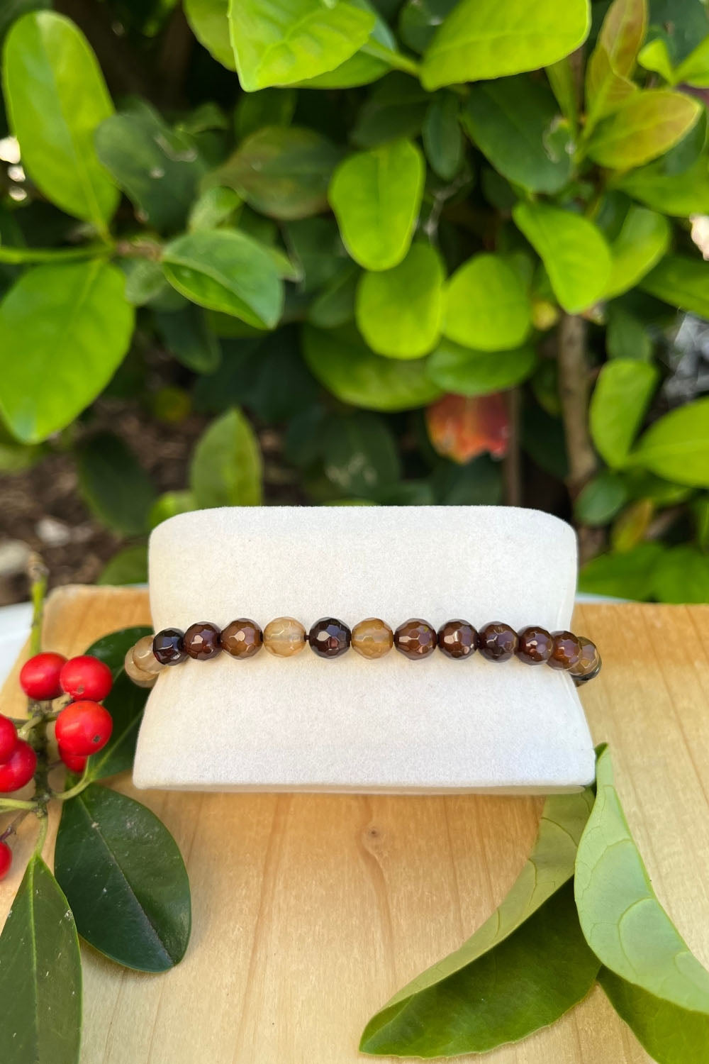Sivalya Agate Gemstone Beaded Bracelet