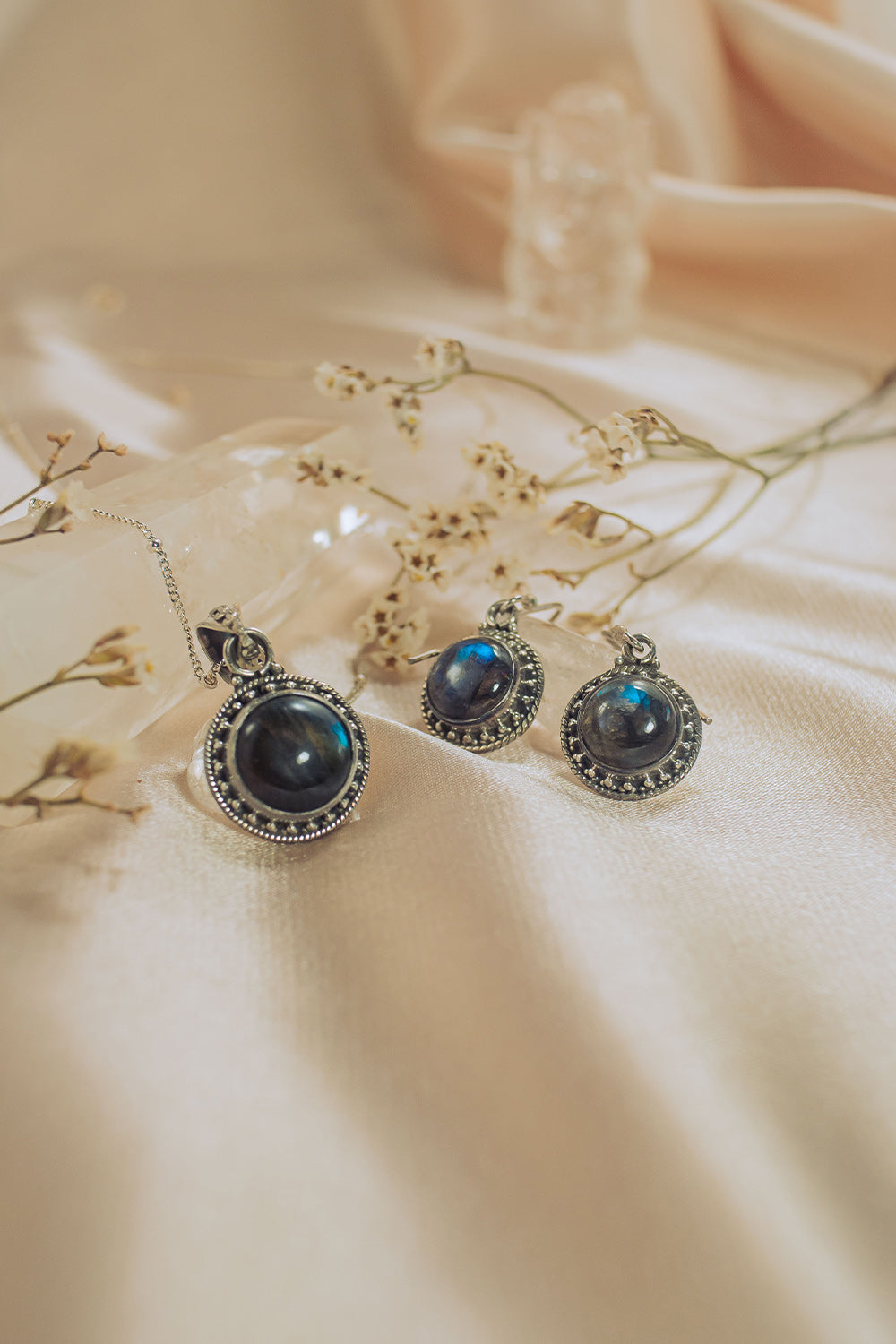 Sivalya Labradorite Silver Necklace and Earrings Jewelry Set - Aurora