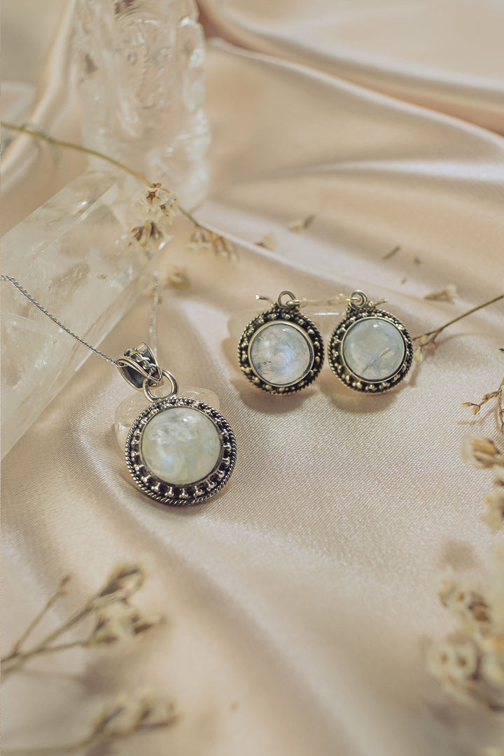 Sivalya Moonstone Silver Necklace and Earrings Jewelry Set - Aurora
