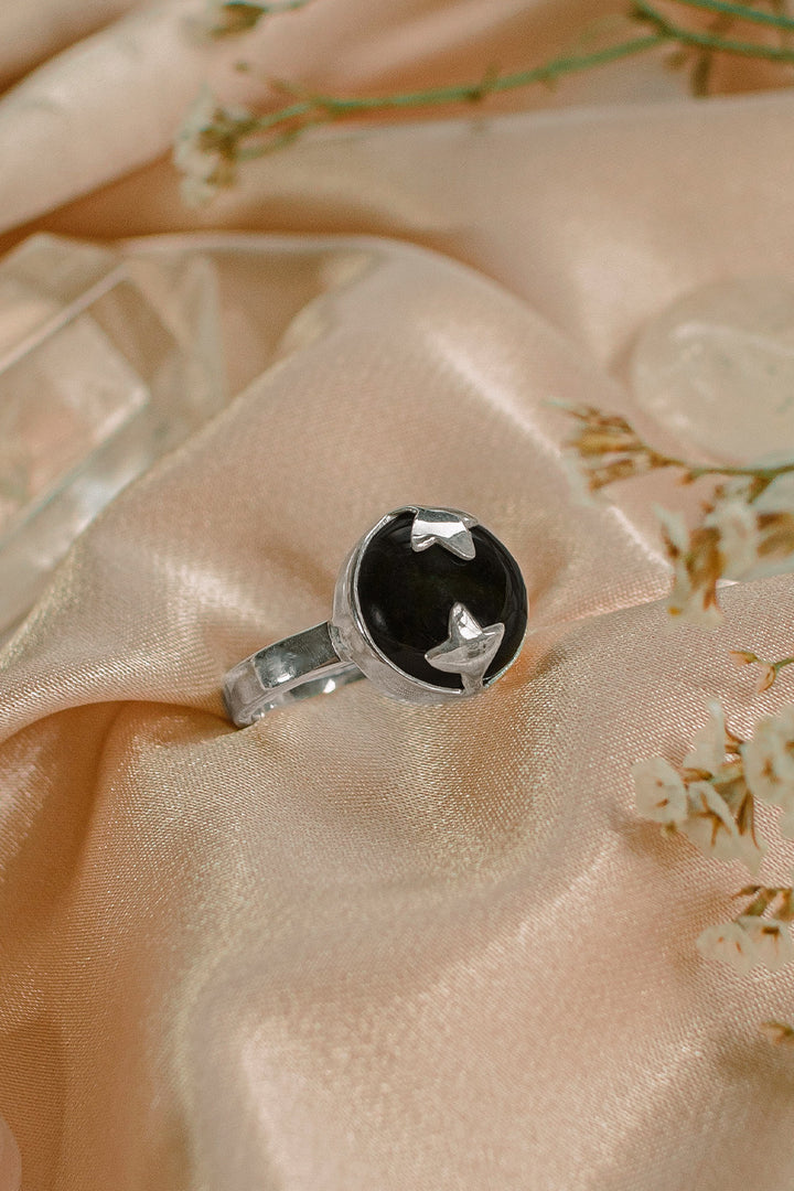 Sivalya Black Onyx Cabochon Ring - Spellbinder