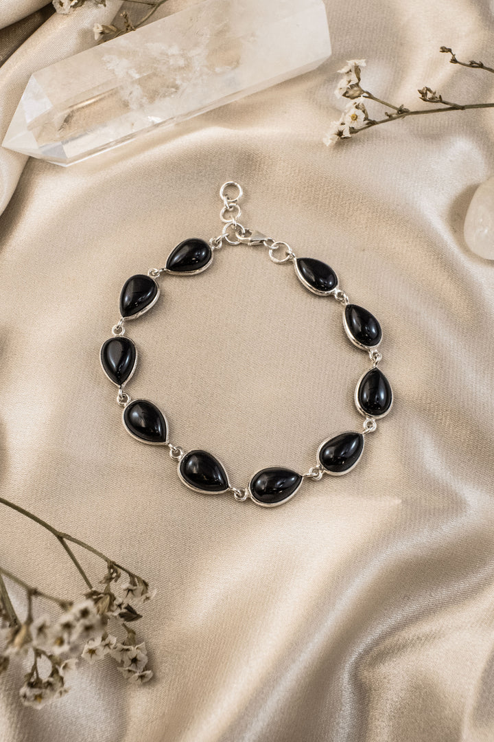 Sivalya Black Onyx Silver Bracelet - Dew Drops