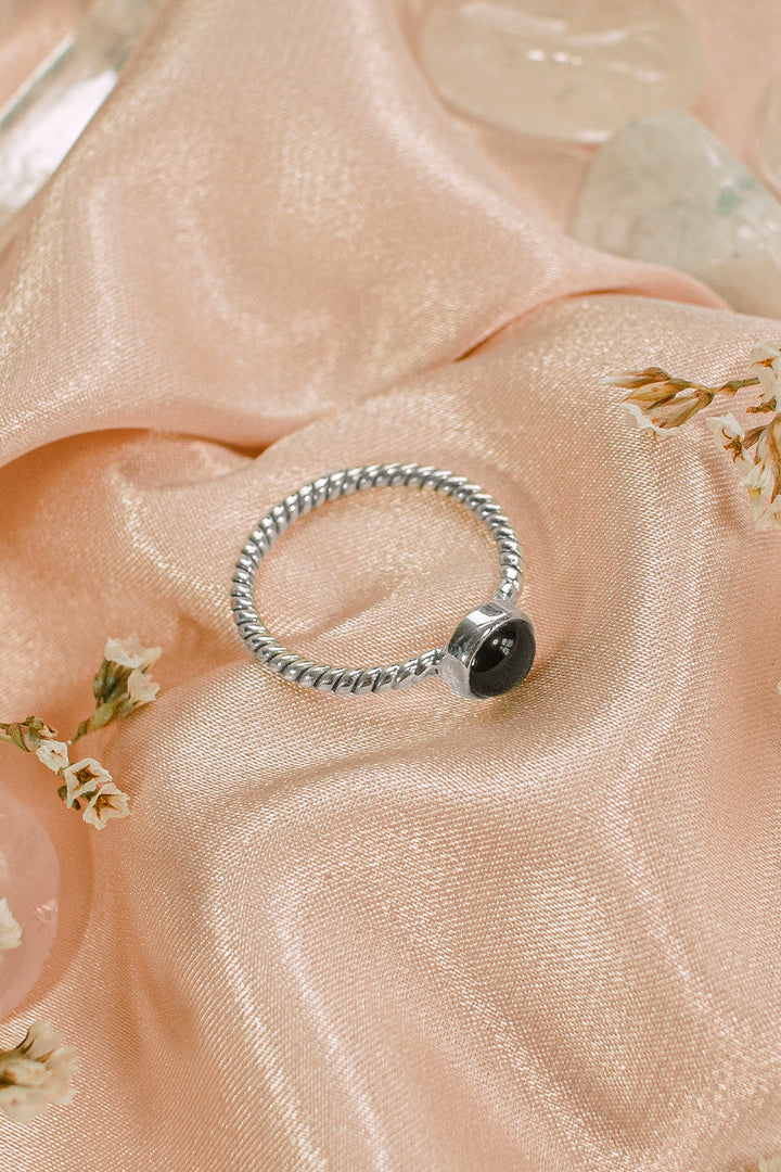 Sivalya Black Onyx Solitaire Ring - Bijoux