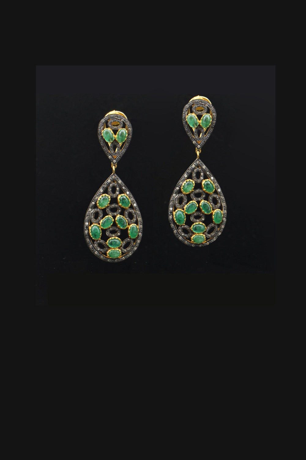 Royale Emerald Cabochons and Diamond Earrings Gold | Sivalya