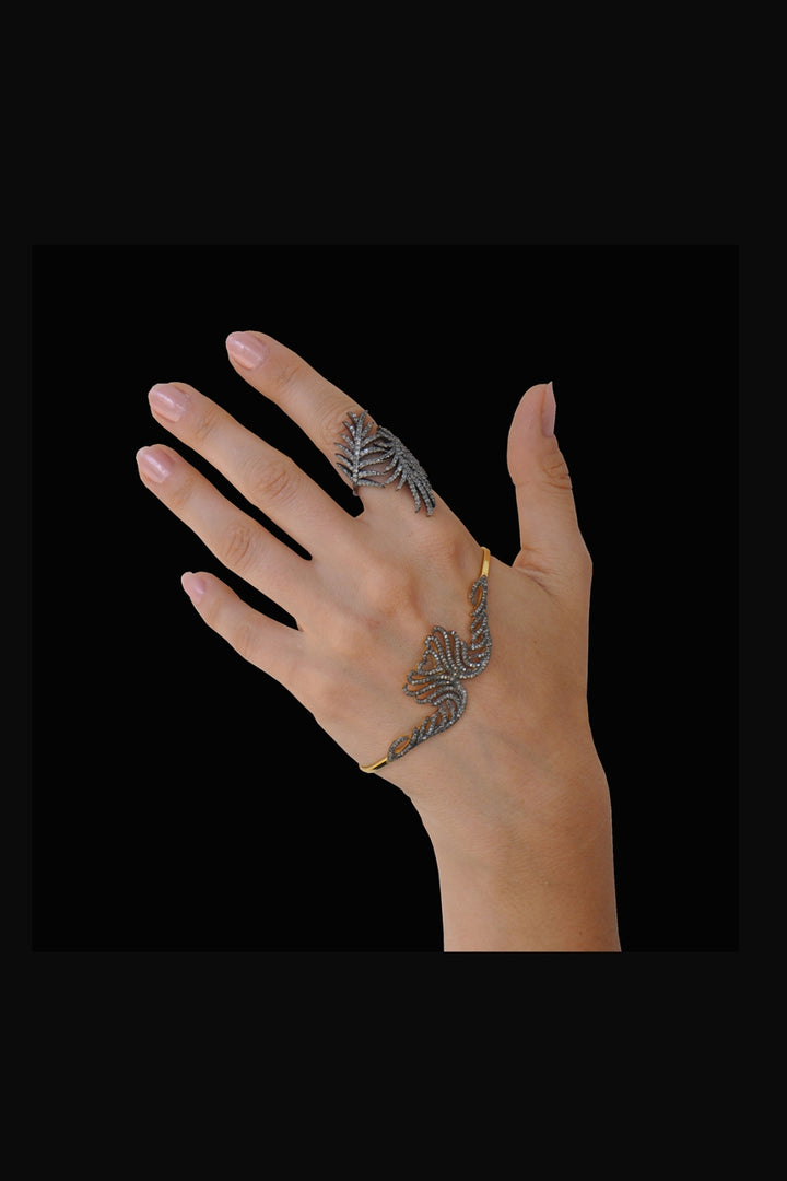 Enamored Heart Diamonds Palm Cuff Bracelet Gold | Sivalya