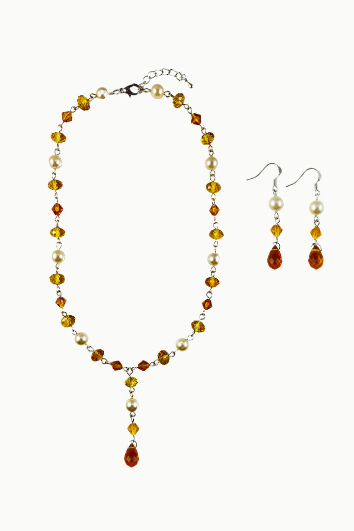 Evie Pearl Necklace and Earrings Set