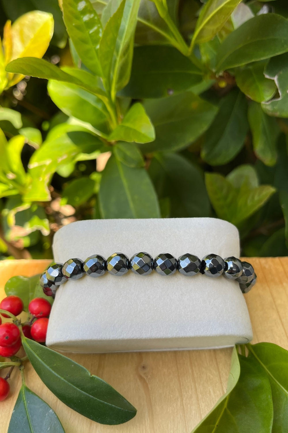 Sivalya Hematite Gemstone Beaded Bracelet