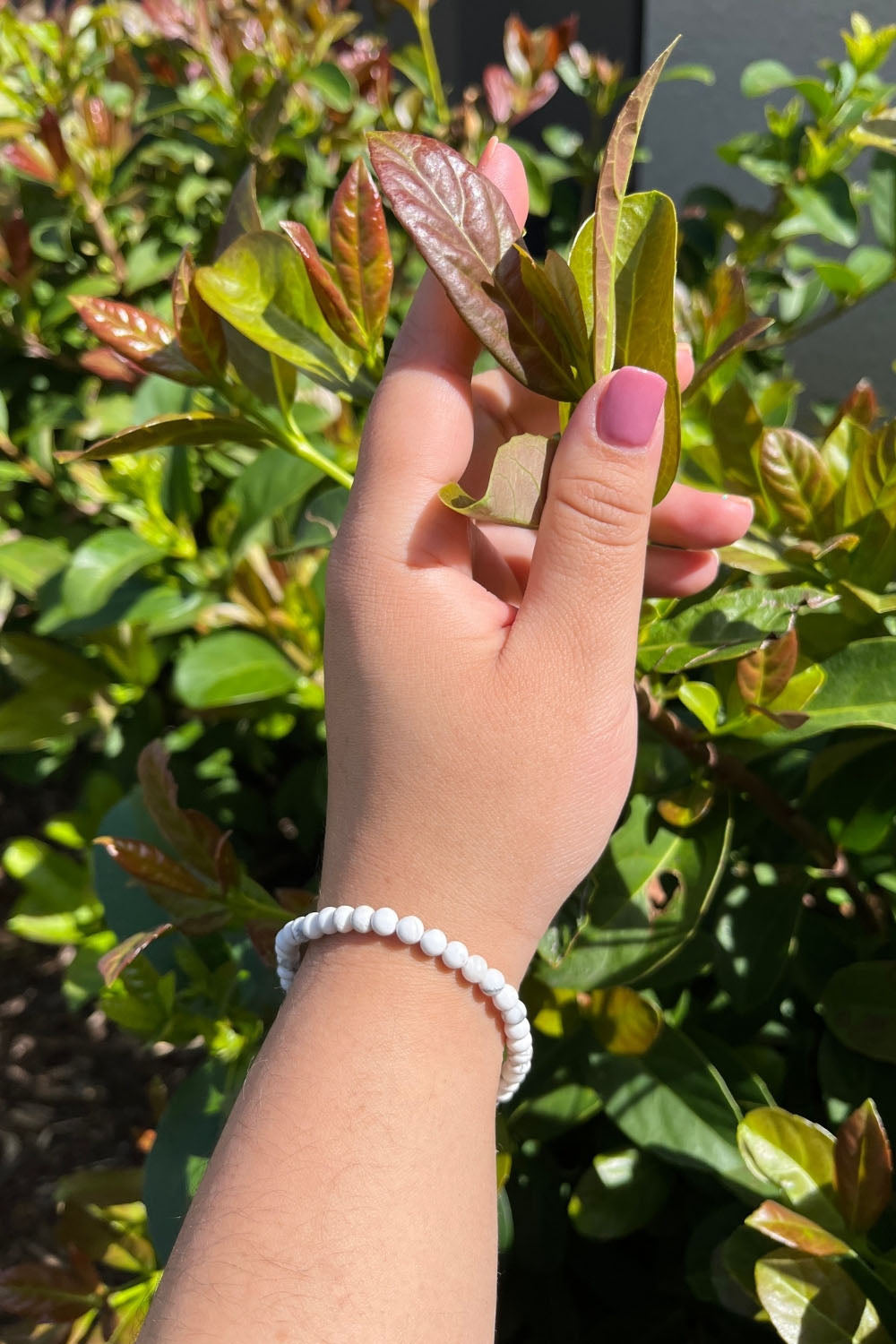 Sivalya Howlite Gemstone Beaded Bracelet