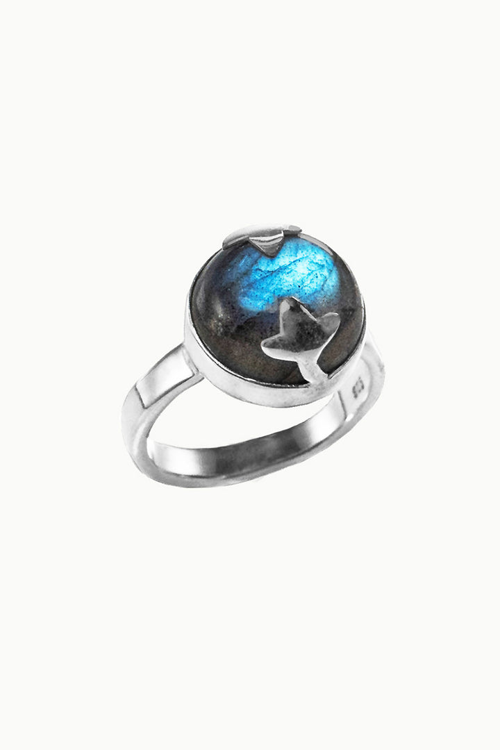 Sivalya Labradorite Cabochon Ring - Spellbinder