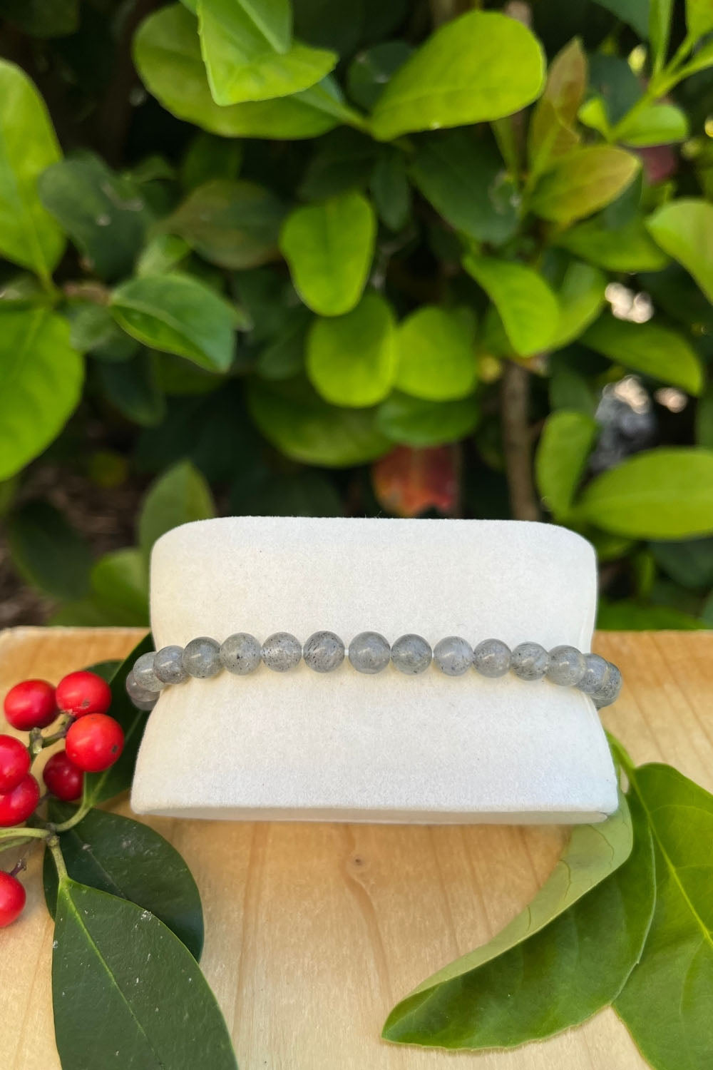 Sivalya Labradorite Gemstone Beaded Bracelet