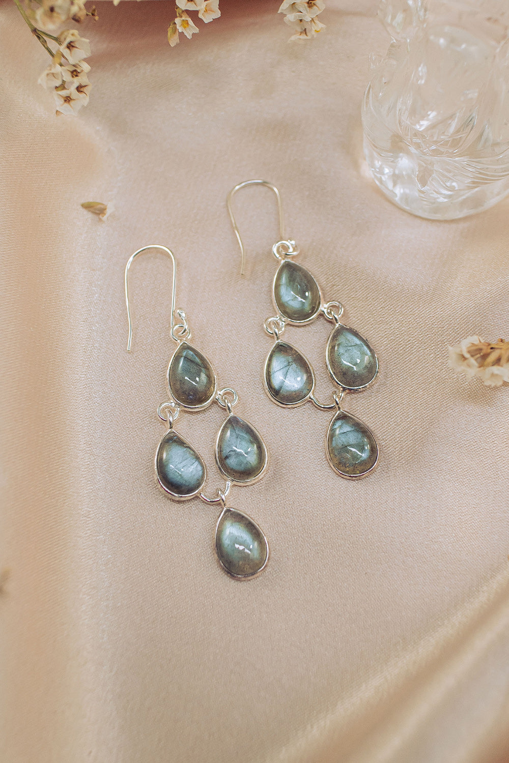 Sivalya Labradorite Dangle Earrings - Dew Drops