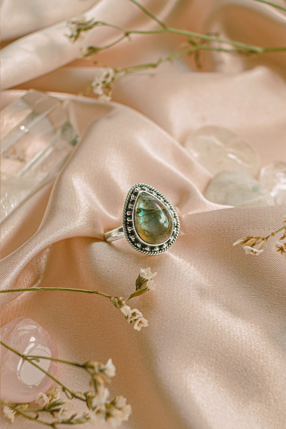 Sivalya Labradorite Silver Ring - Amalfi