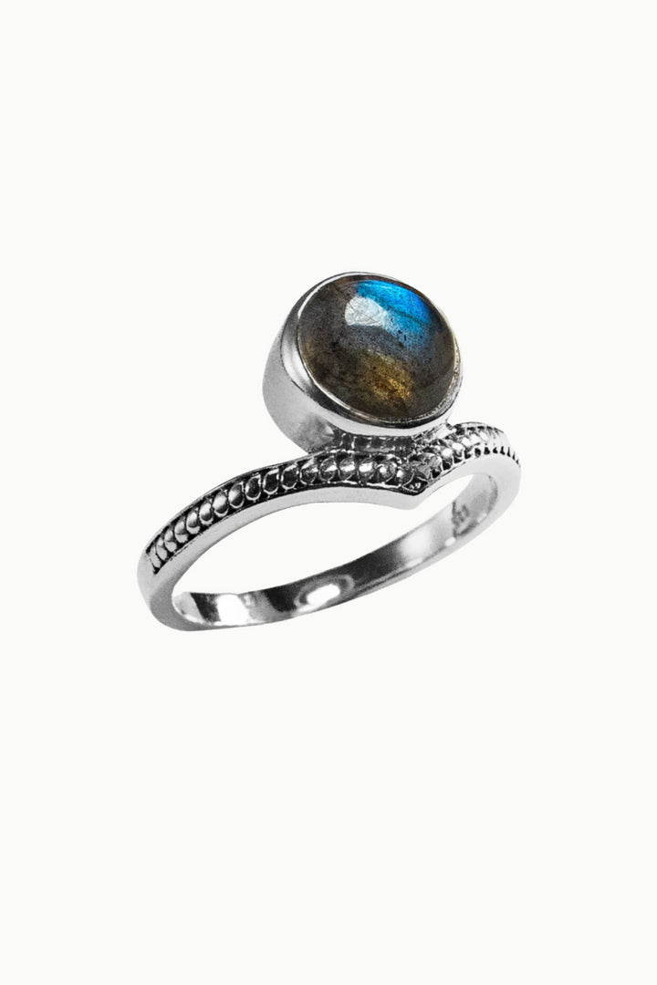 Sivalya Labradorite Tiara Ring