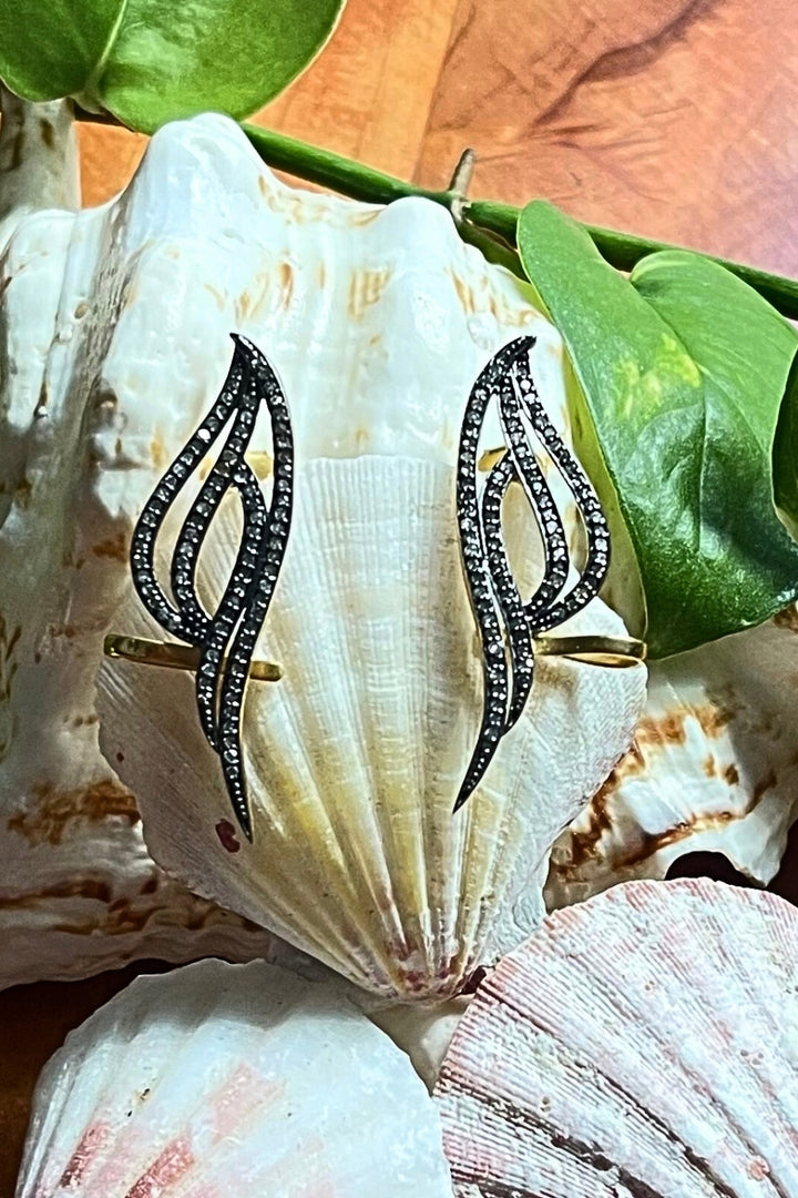 Modern Elegance Pave Diamonds Earrings Gold | Sivalya