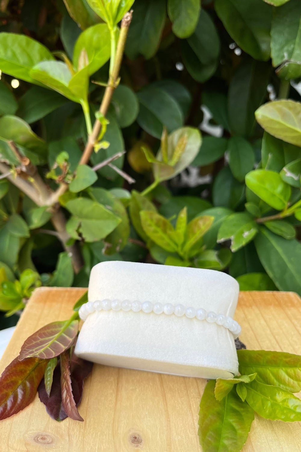 Sivalya Moonstone Gemstone Beaded Bracelet