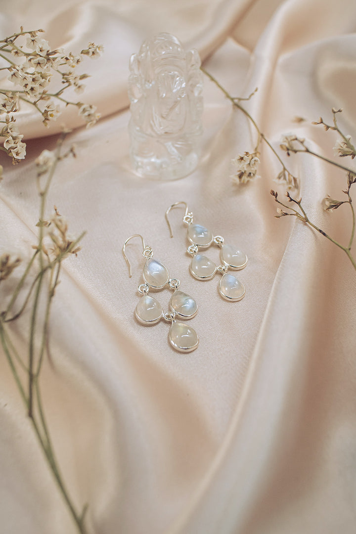 Sivalya Moonstone Dangle Earrings - Dew Drops