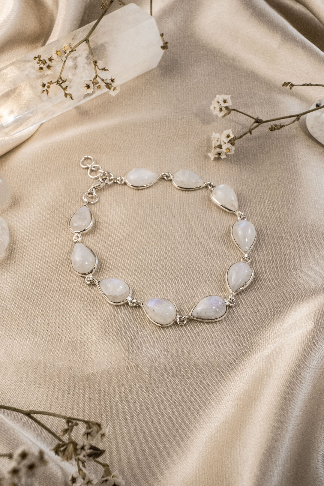Sivalya Moonstone Silver Bracelet - Dew Drops