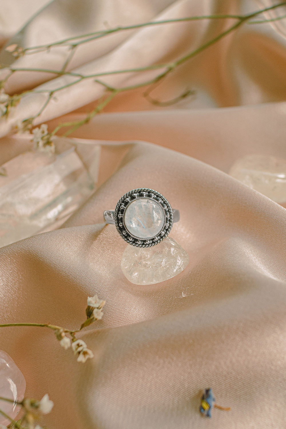 Sivalya Moonstone Silver Ring - Aurora