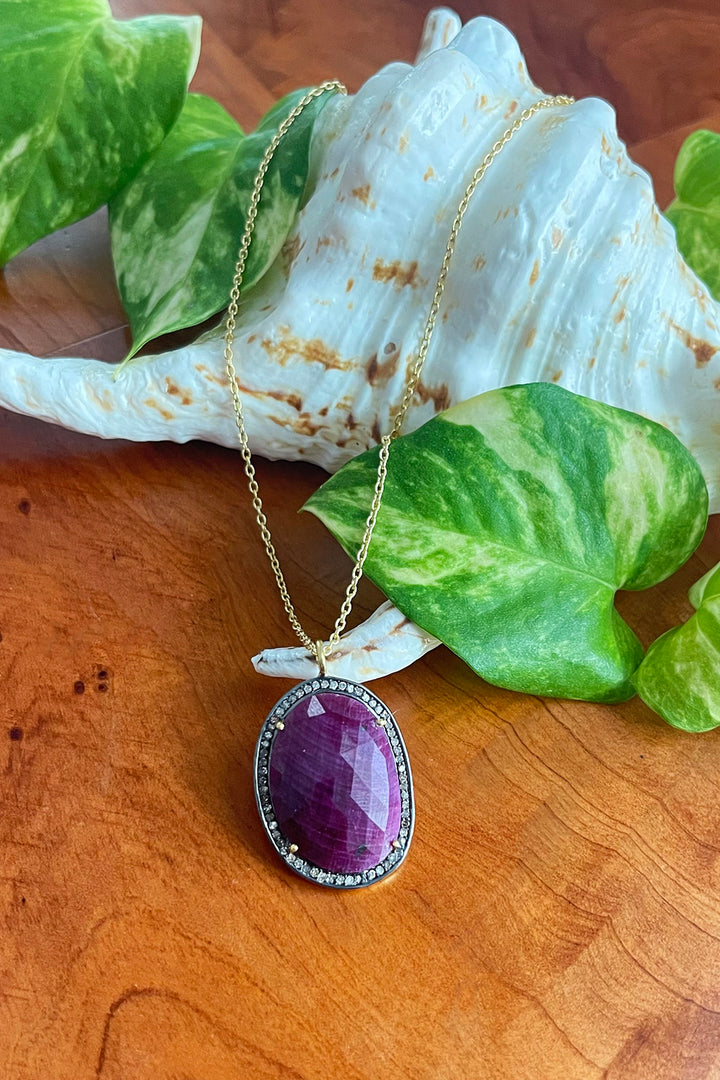 Natural Ruby and Diamonds Pendant Necklace Gold | Sivalya