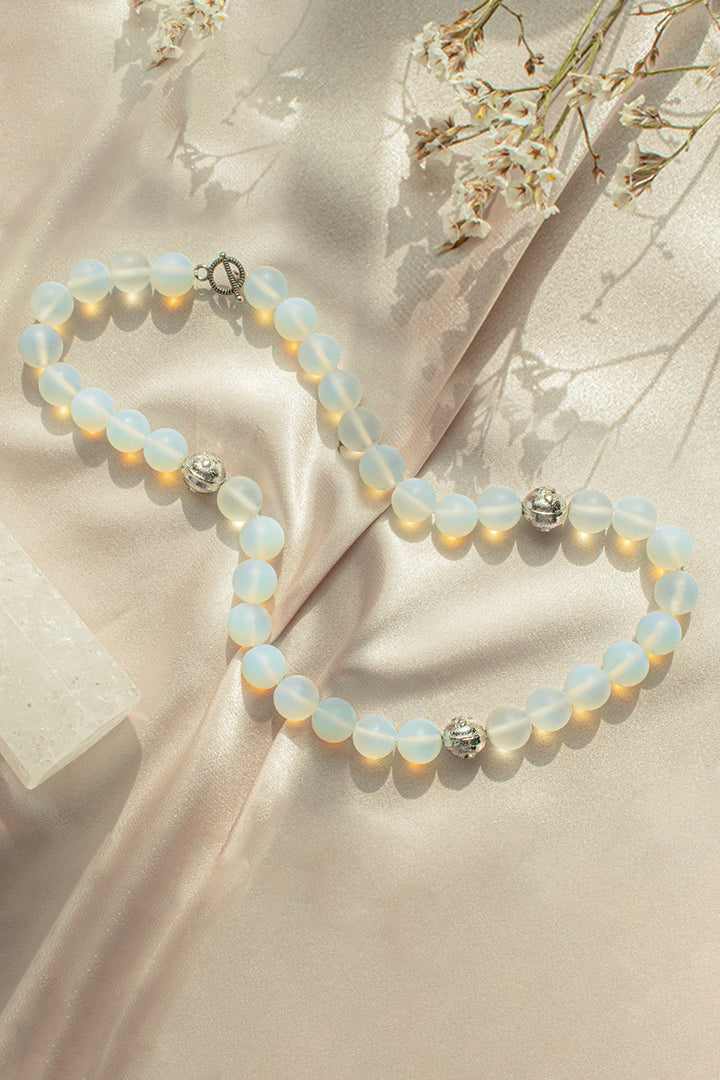 Sivalya Park Avenue White Jade Crystals Necklace