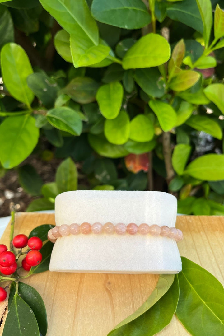 Sivalya Peach Moonstone Gemstone Beaded Bracelet