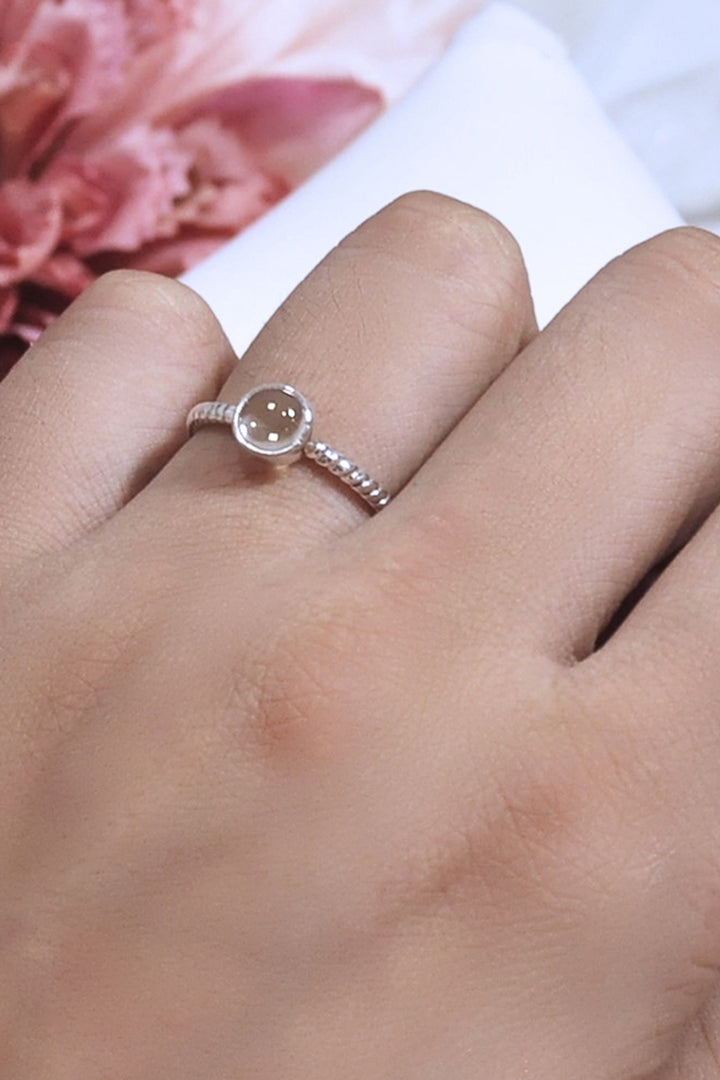 Sivalya Quartz Crystal Solitaire Ring - Bijoux