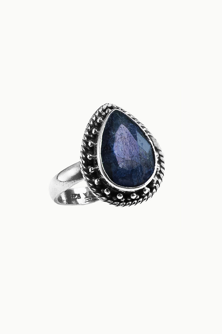 Sivalya Raw Sapphire Silver Ring - Amalfi