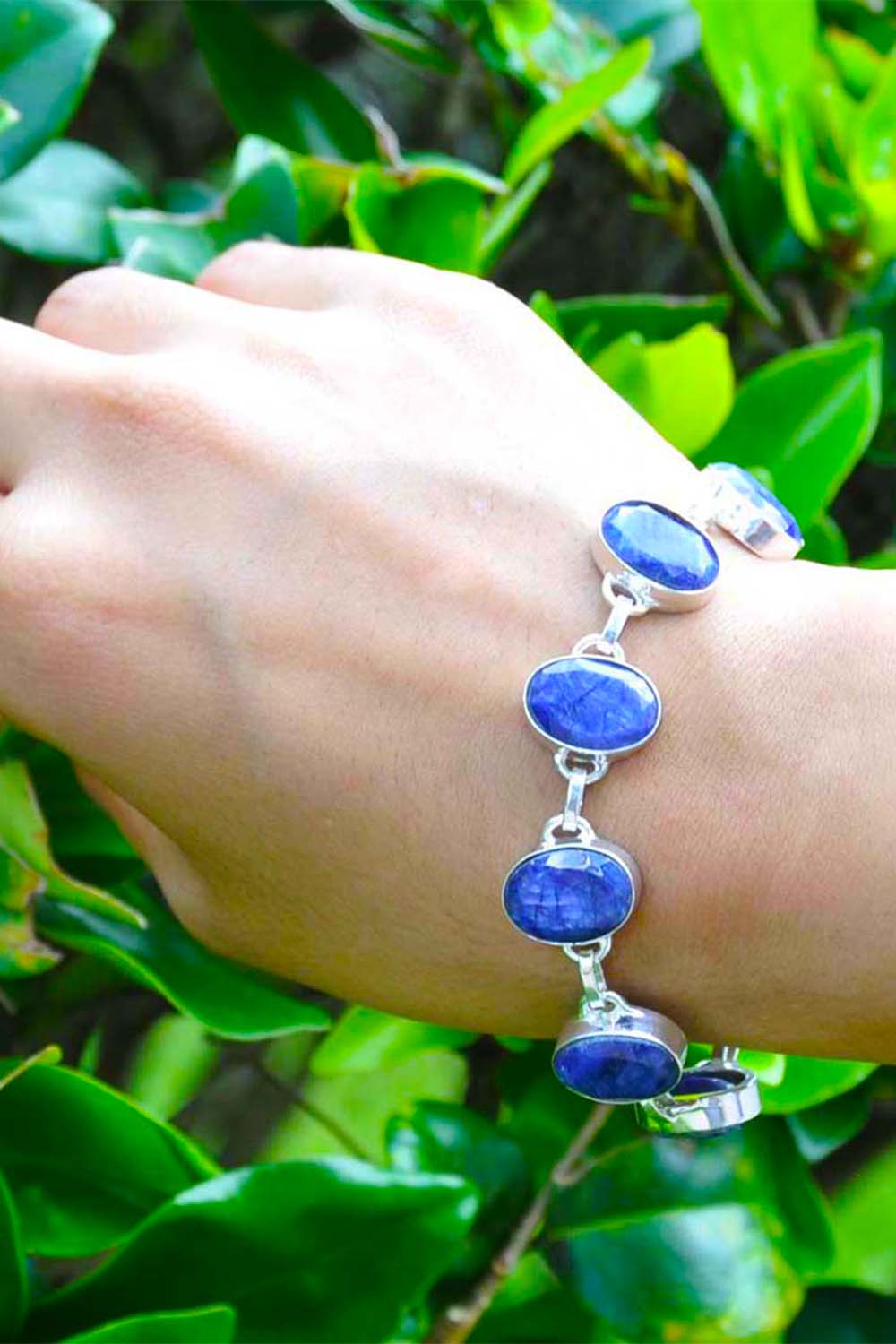 Sivalya Raw Sapphire Silver Bracelet - Splendor
