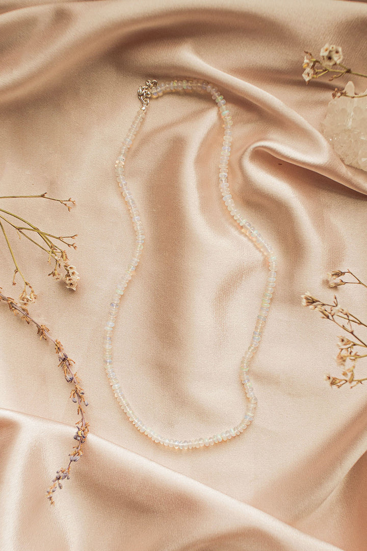 Sivalya Welo Opal Gemstone Necklace