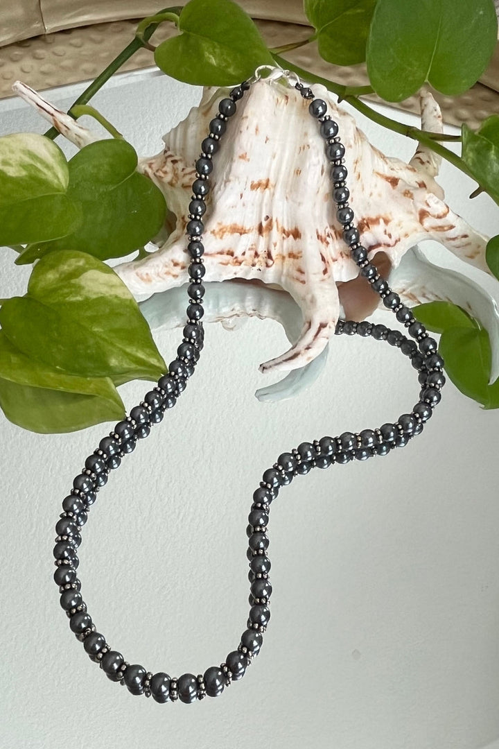 Sivalya Gray Pearls Necklace - Cara
