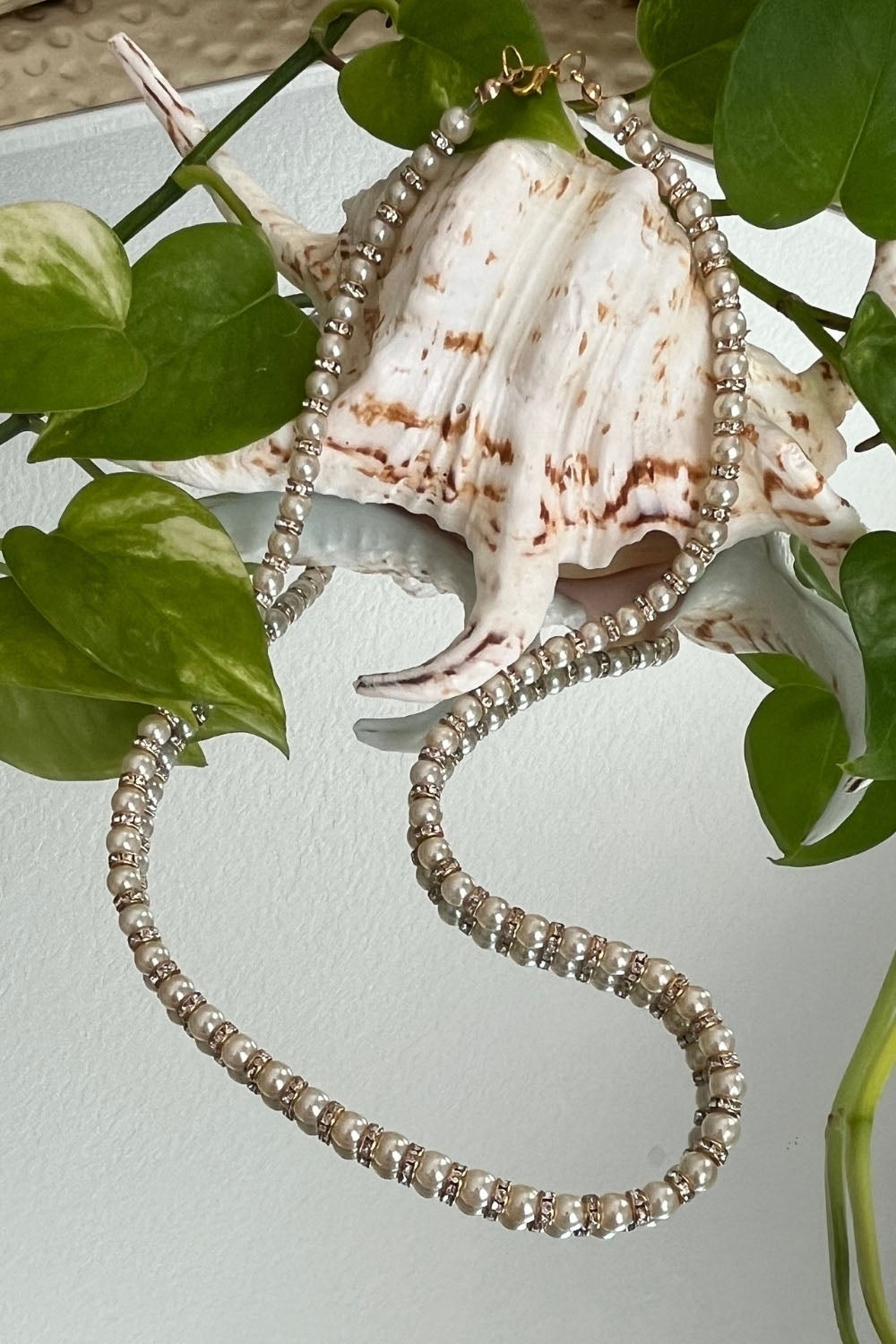 Sivalya Ivory Pearls and Zircon Necklace - Starlight