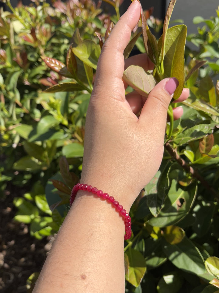 Sivalya Red Onyx Gemstone Beaded Bracelet