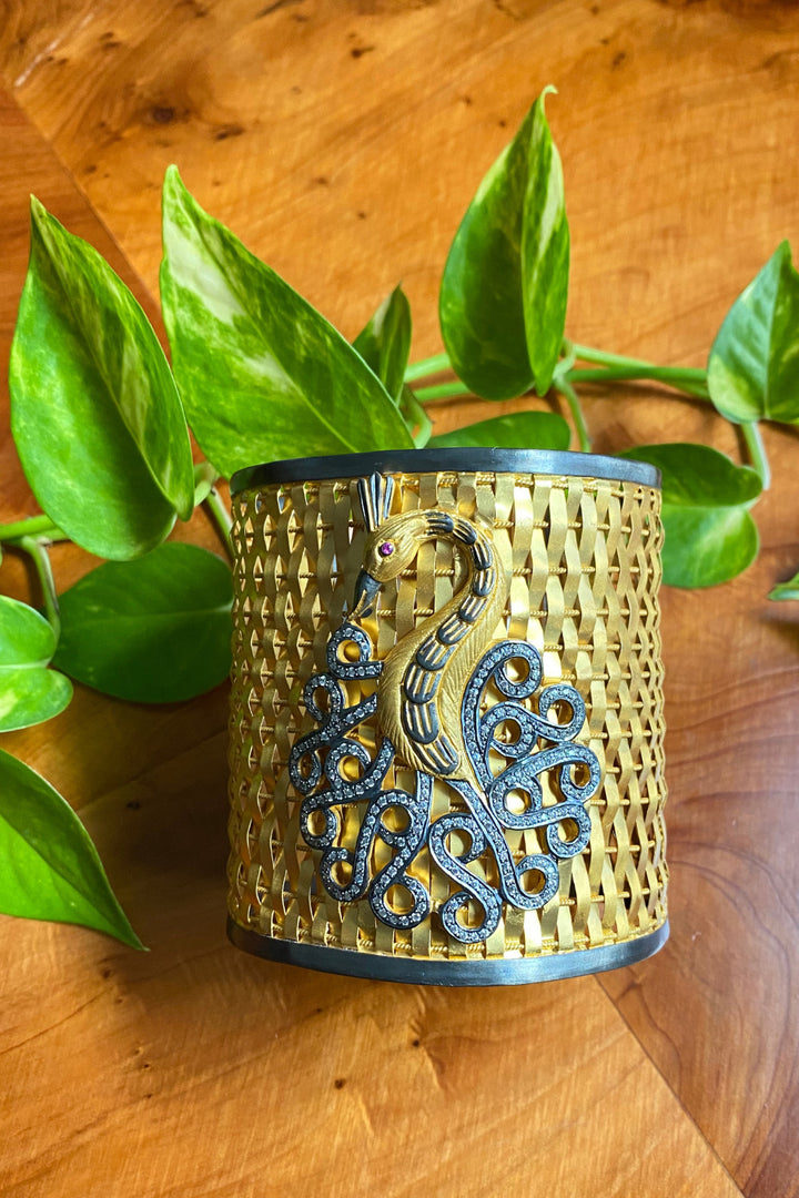Peacock Cuff Bracelet with Diamonds in Woven Gold | Sivalya