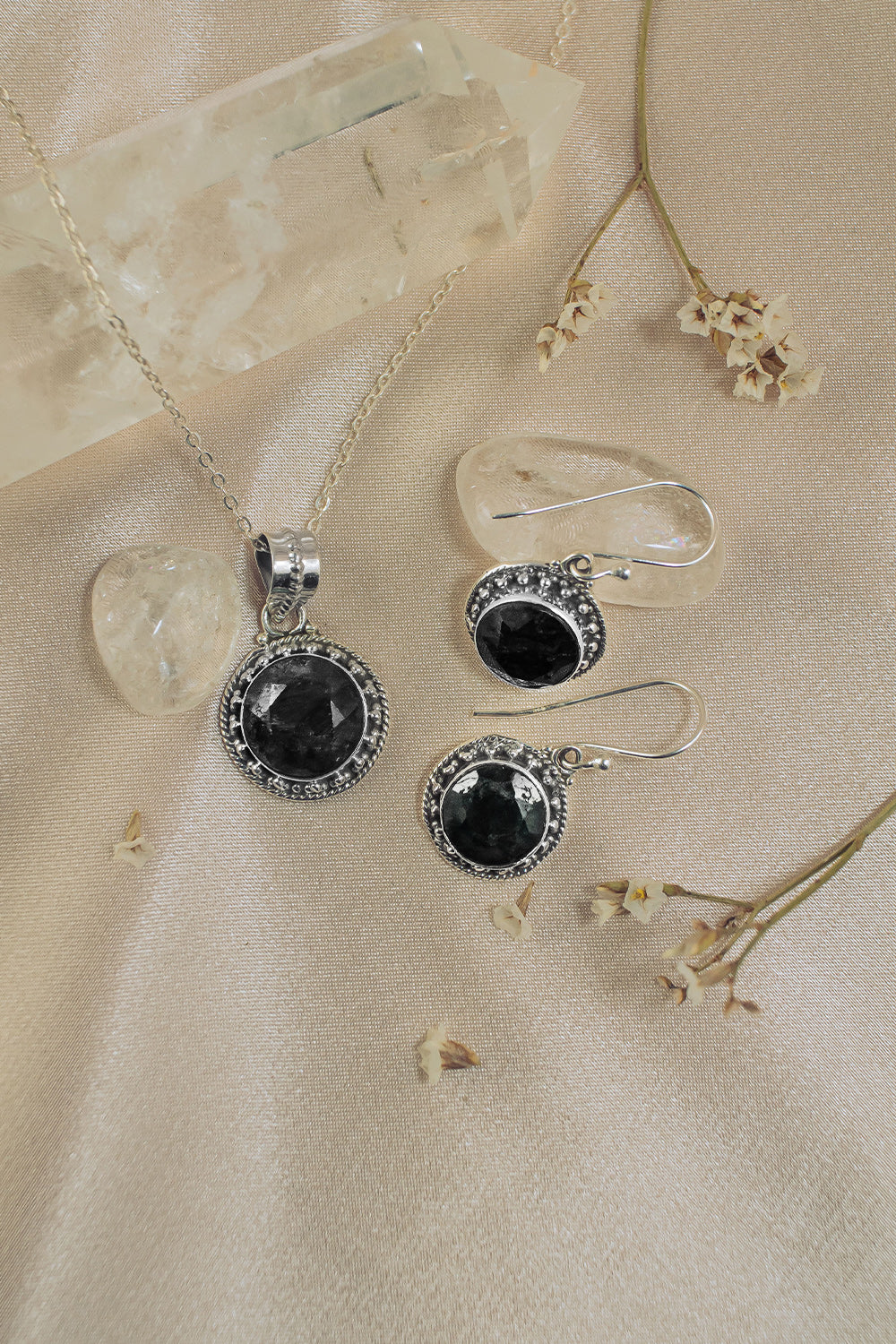 Sivalya Black Onyx Silver Necklace and Earrings Jewelry Set  - Aurora