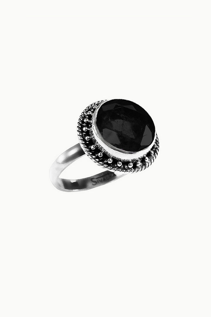 Sivalya Black Onyx Silver Ring - Aurora