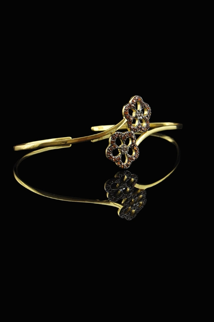 Diamond and Ruby Palm Cuff Hand Bracelet Gold | Sivalya