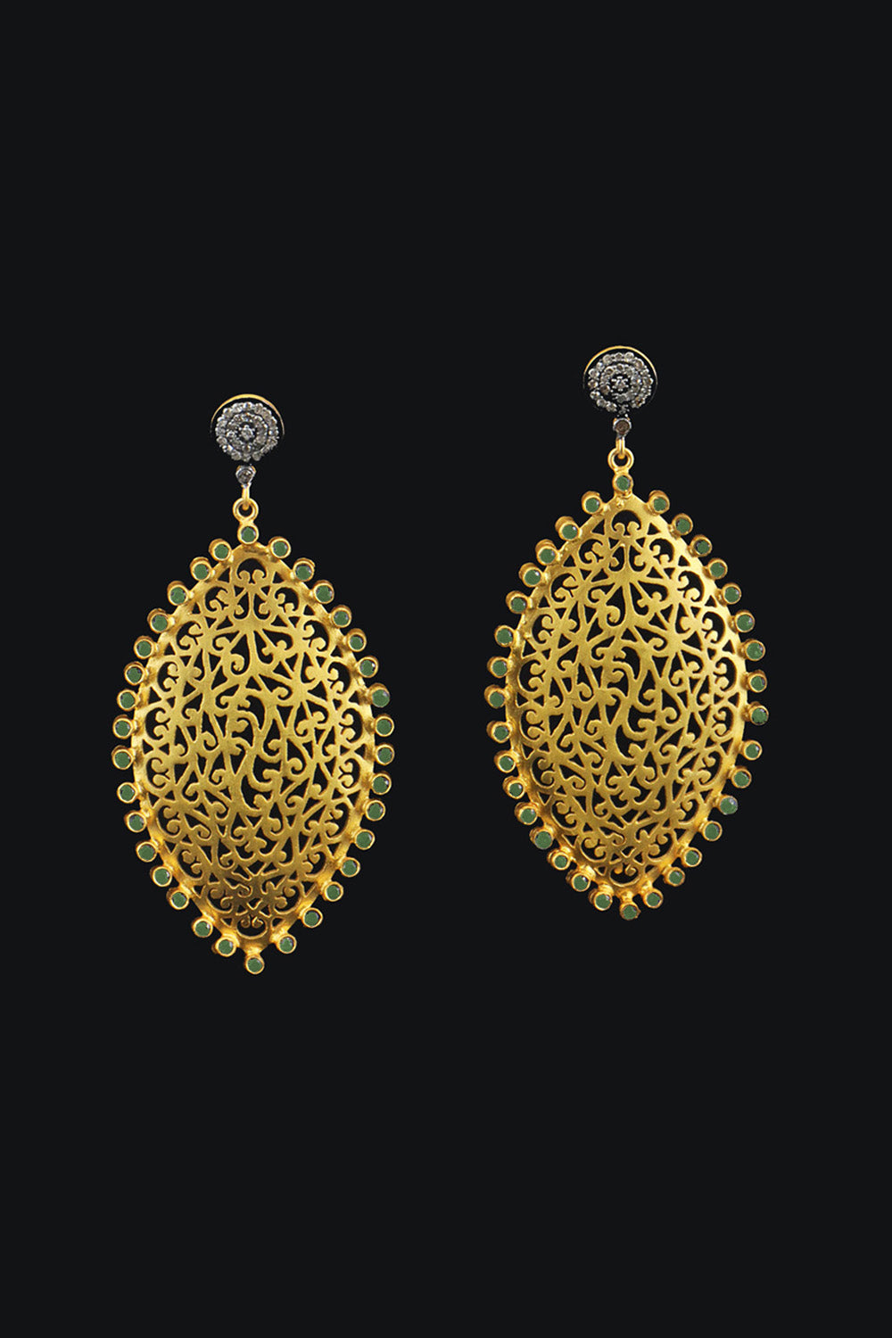 Marrakesh Emerald and Diamonds Gold Filigree Dangle Earrings | Sivalya