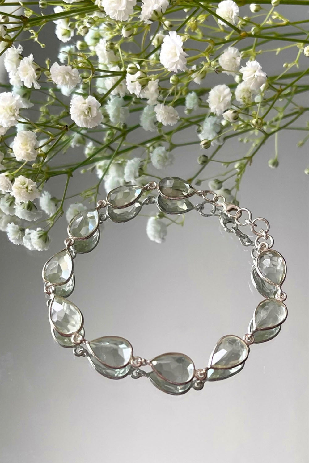 Sivalya Green Amethyst Silver Bracelet - Dew Drops