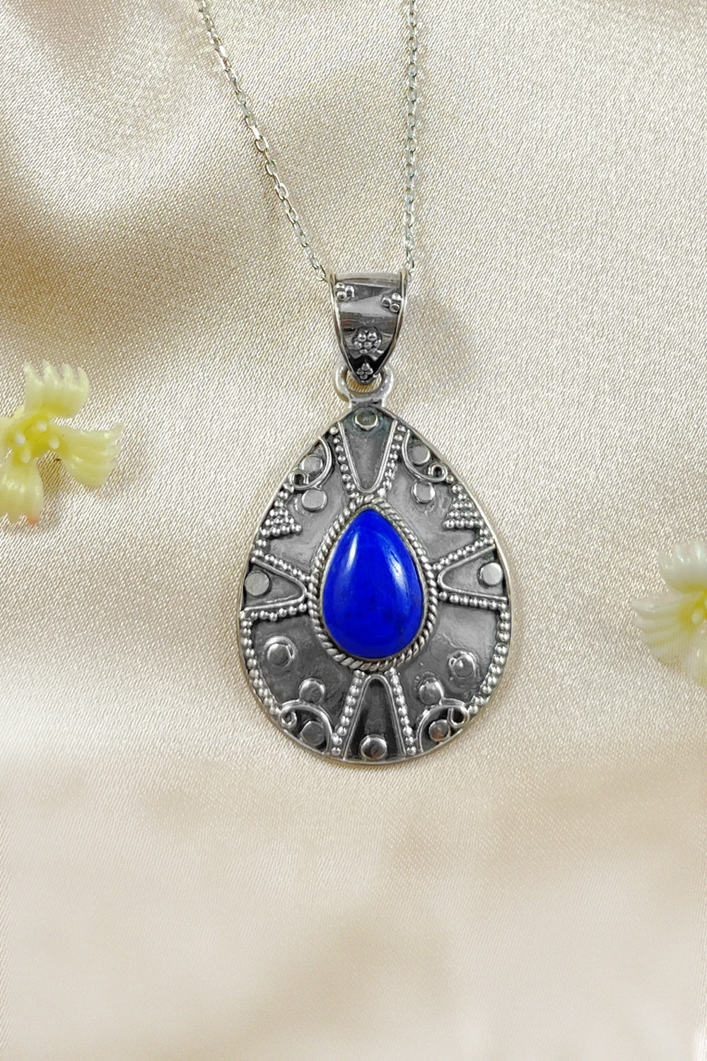 Sivalya Lapis Lazuli Silver Necklace - Desert Muse