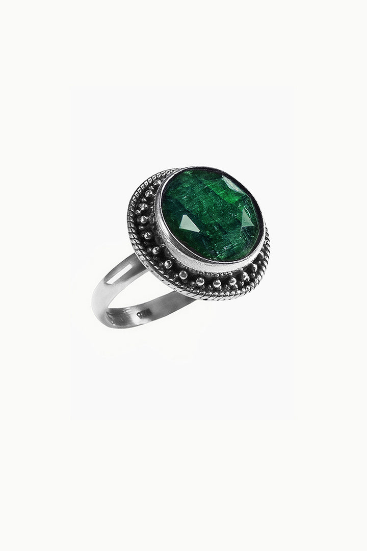 Sivalya Raw Emerald Silver Ring - Aurora