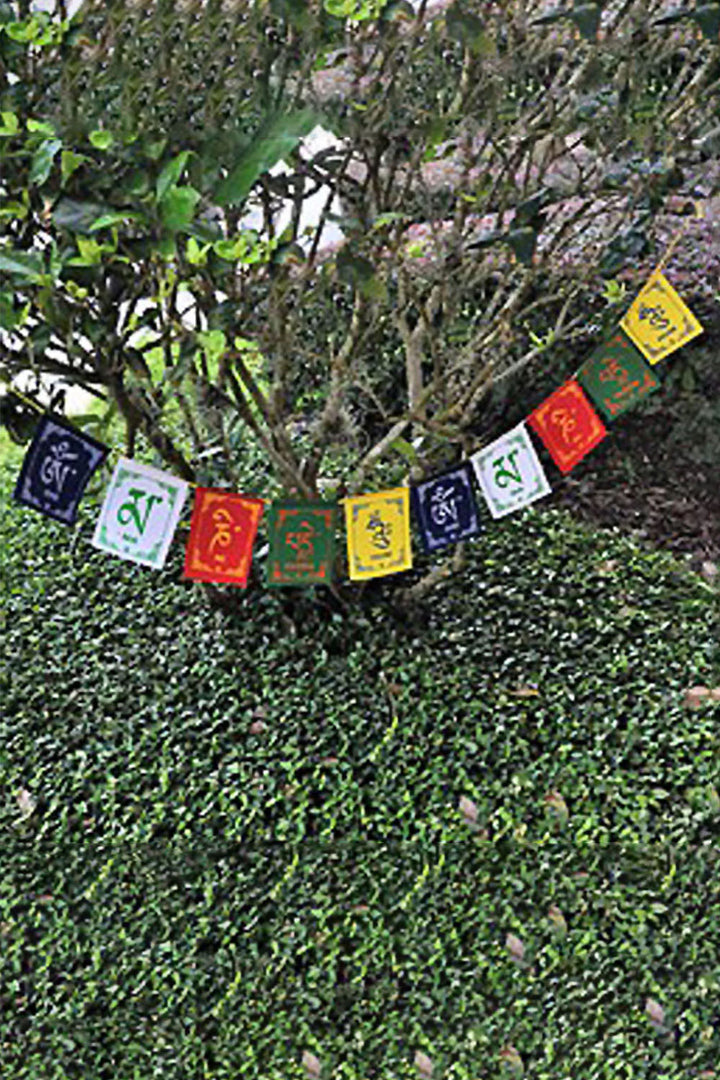 Sivalya Om Mani Padme Hum Prayer Flag Set