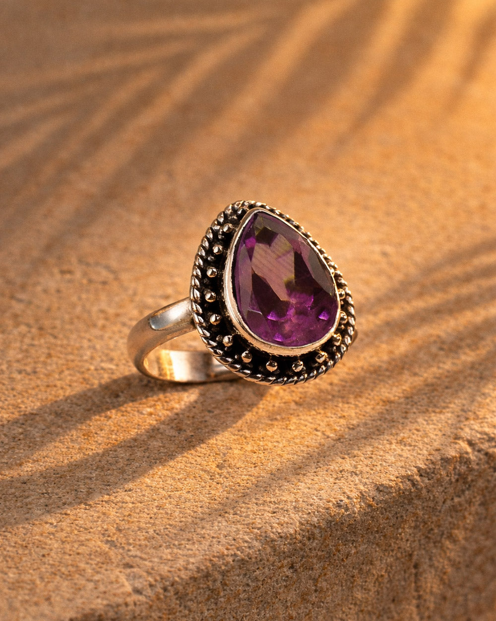 Amalfi Ring, Nova