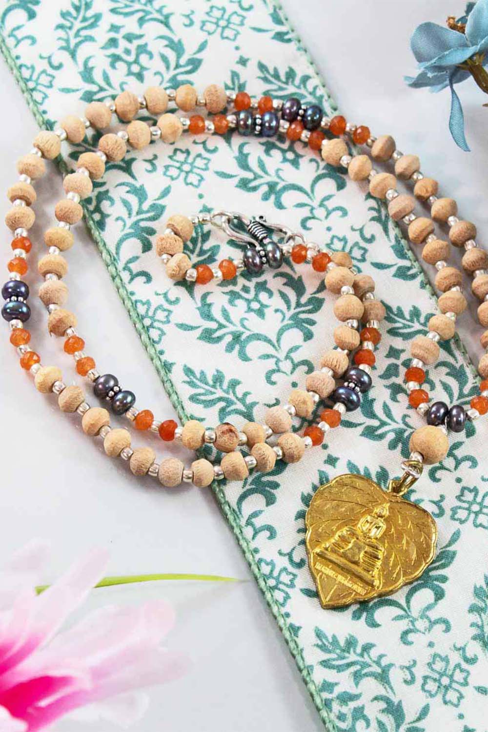Sivalya Healing Buddha Amulet 108 Tulsi Beads Mala