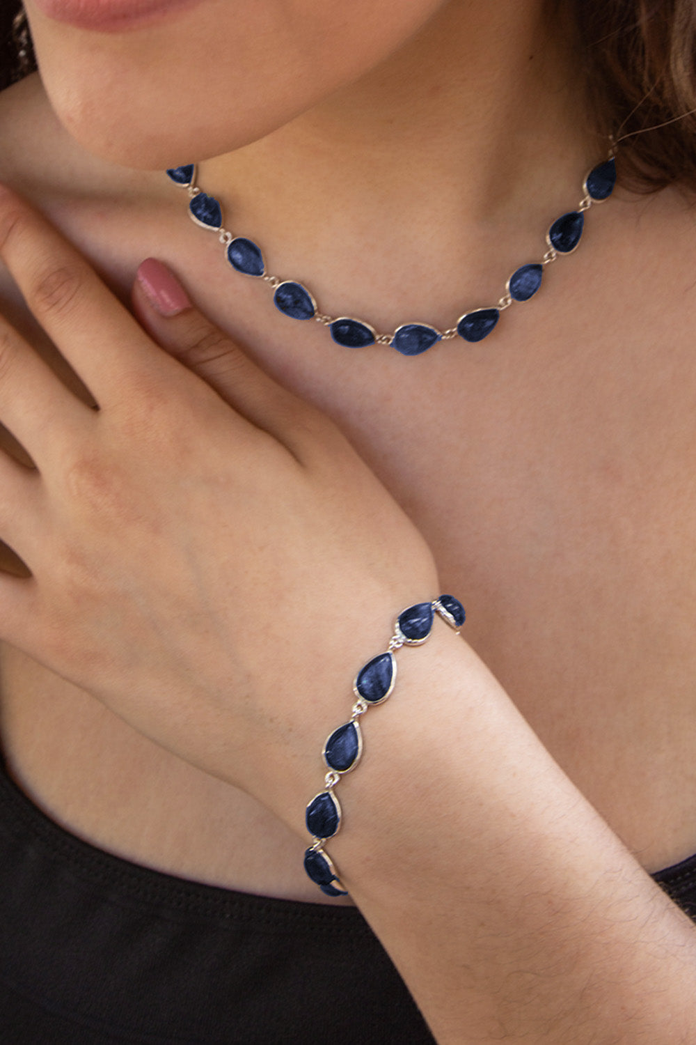 Sivalya Lapis Lazuli Silver Necklace - Dew Drops